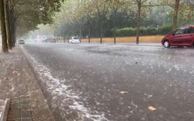 Una quarantena d'avisos als Bombers a Sabadell durant la tempesta | Roger Benet